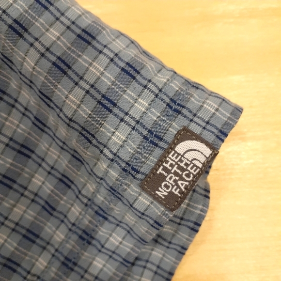 3 for $25 Sales Deal- The North Face Check Blue Shirt, Size M - Picture 7 of 16